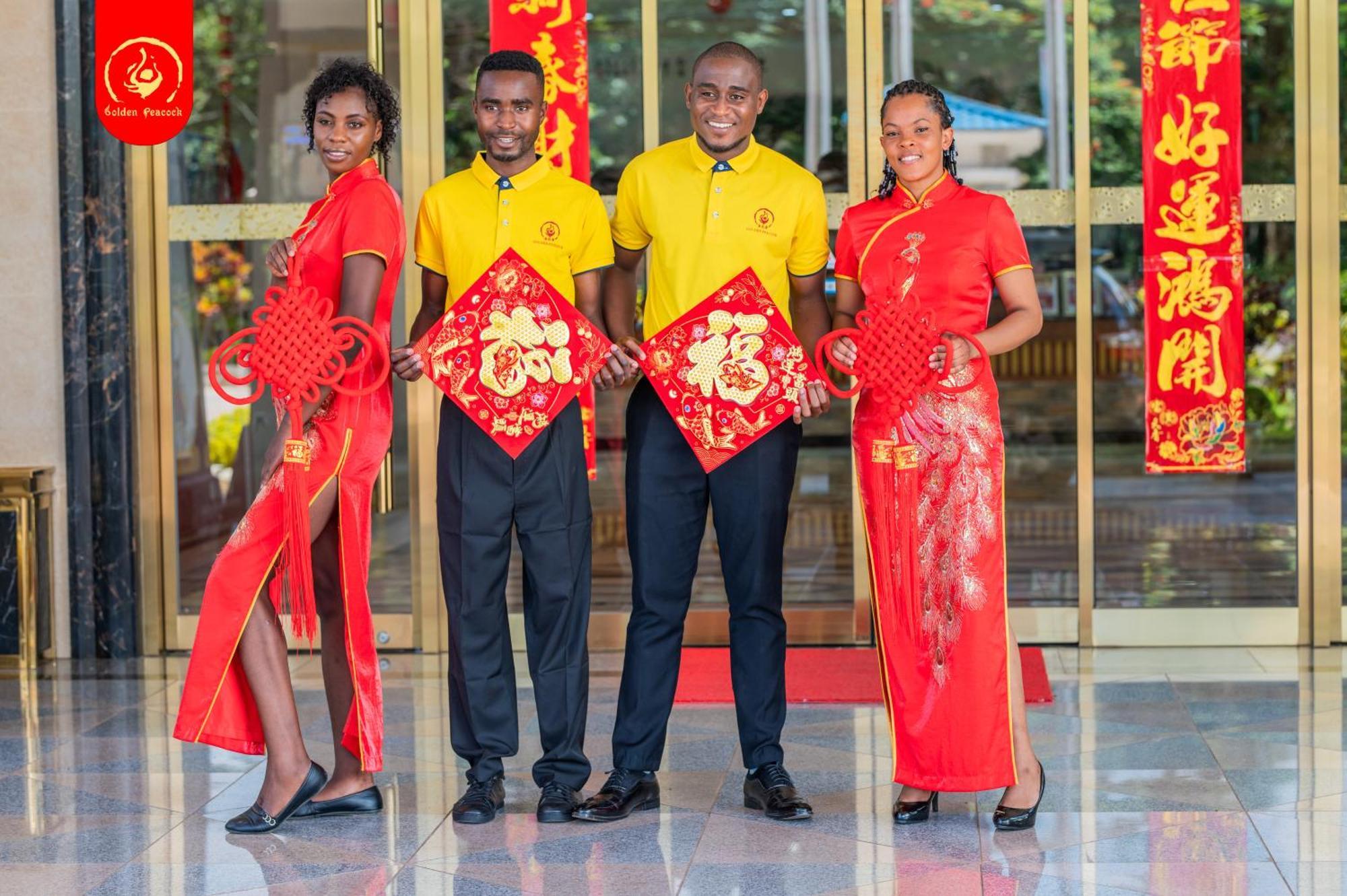 Golden Peacock Hotel Blantyre Bagian luar foto